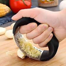 Stainless Steel Garlic Press – Manual Arc Garlic Mincer